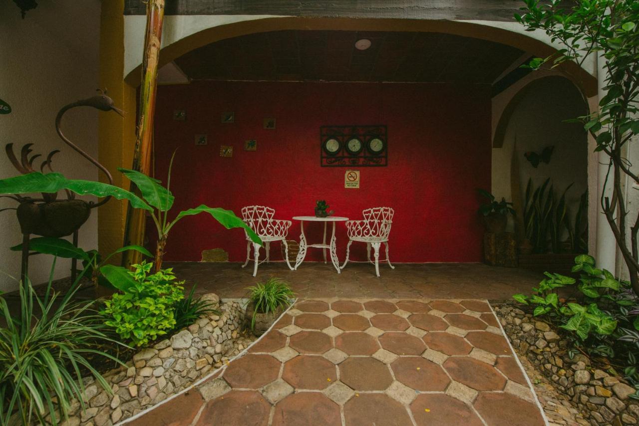 Las Mariposas Hotel & Studios Oaxaca 外观 照片