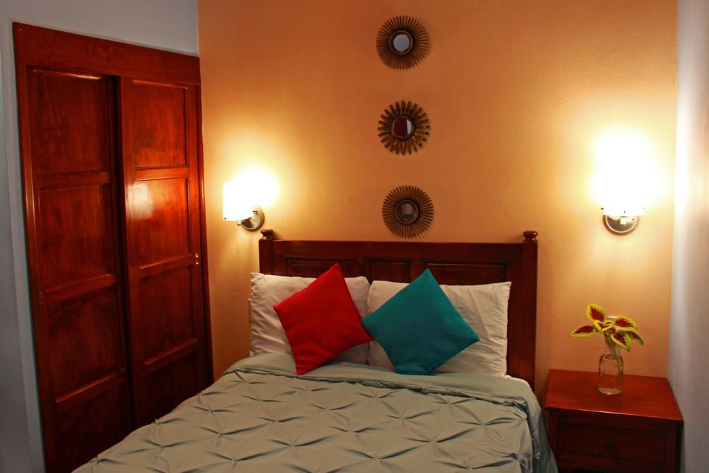 Las Mariposas Hotel & Studios Oaxaca 外观 照片